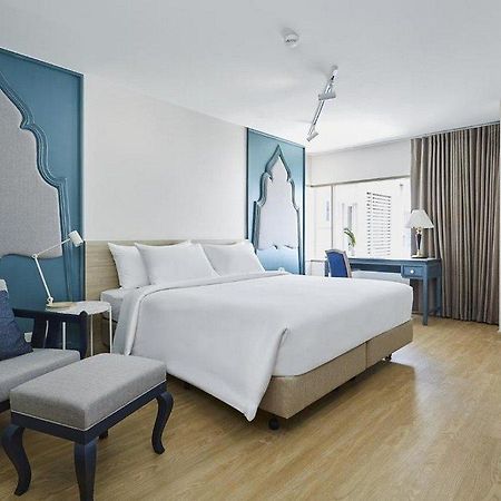 56 Surawong Hotel Бангкок Экстерьер фото