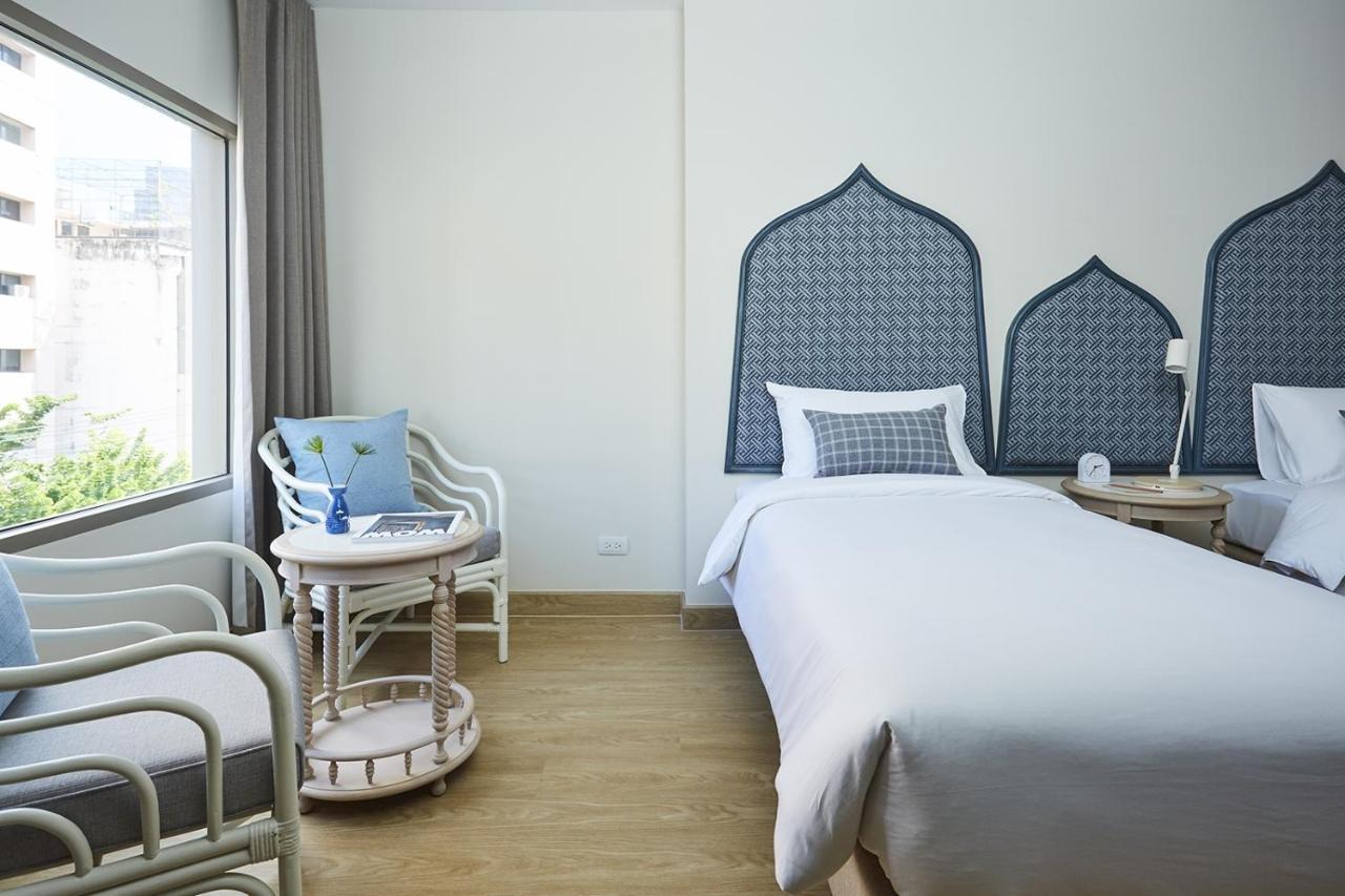 56 Surawong Hotel Бангкок Экстерьер фото